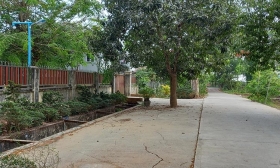 ရက်ကွက်သန်.၊ နေရာကောင်း မြေကွက်ရောင်းမည်