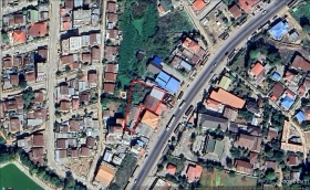 အောင်ပန်းမြို့ ပြည်ထောင်စုလမ်းမကြီးဘေး